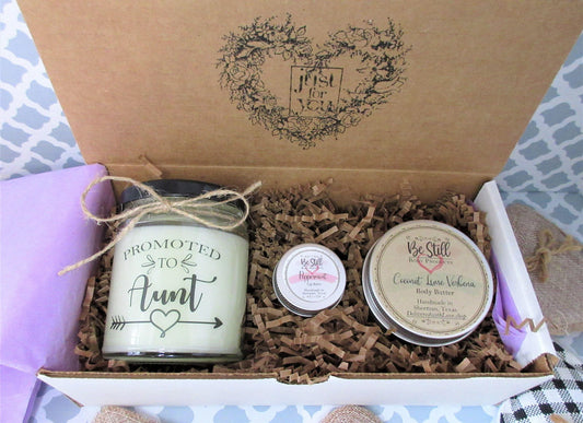 NEW AUNT GIFT | Promoted to Aunt | Handmade Aunt Candle | Self Care Gift Box | New Baby, Birthday, Congratulations