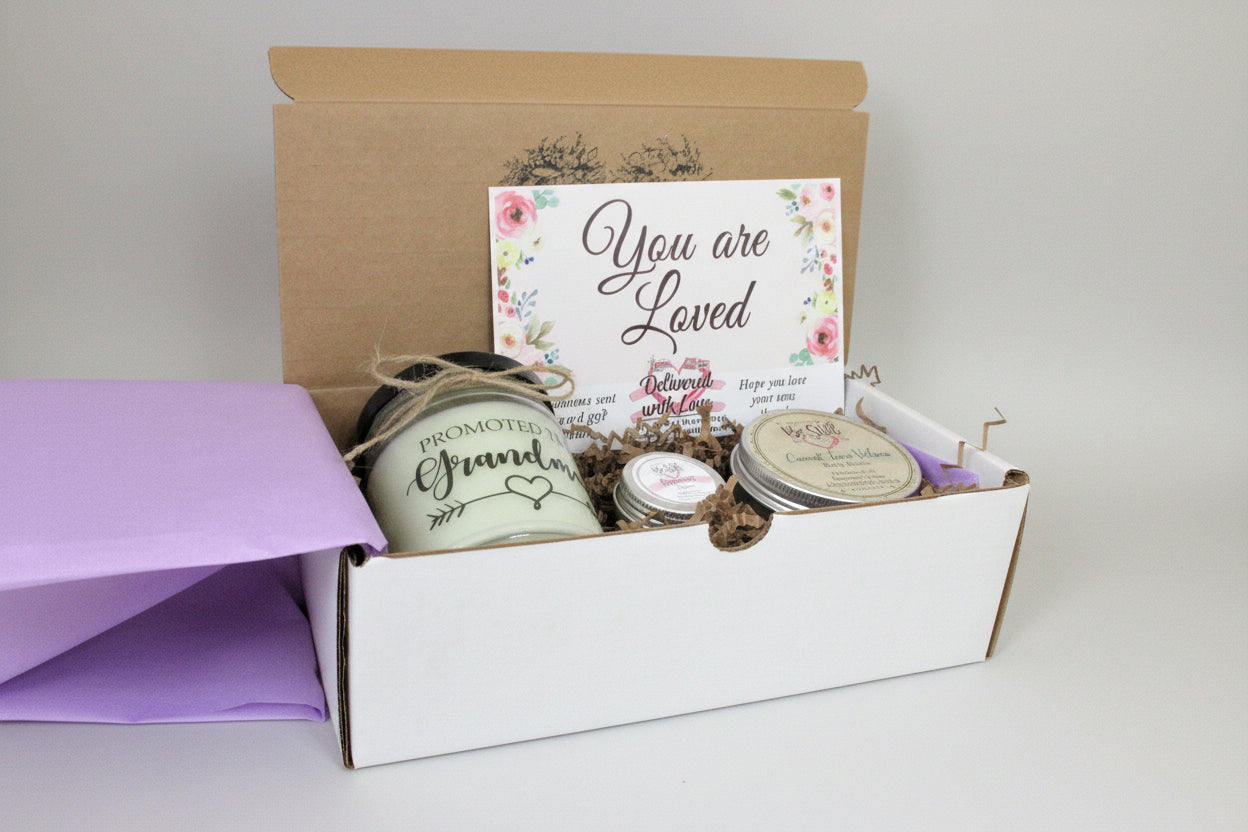 NEW GRANDMA GIFT | Promoted to Grandma | Handmade Grandmother Candle | Self Care Gift Box | New Baby, Birthday, Congratulations